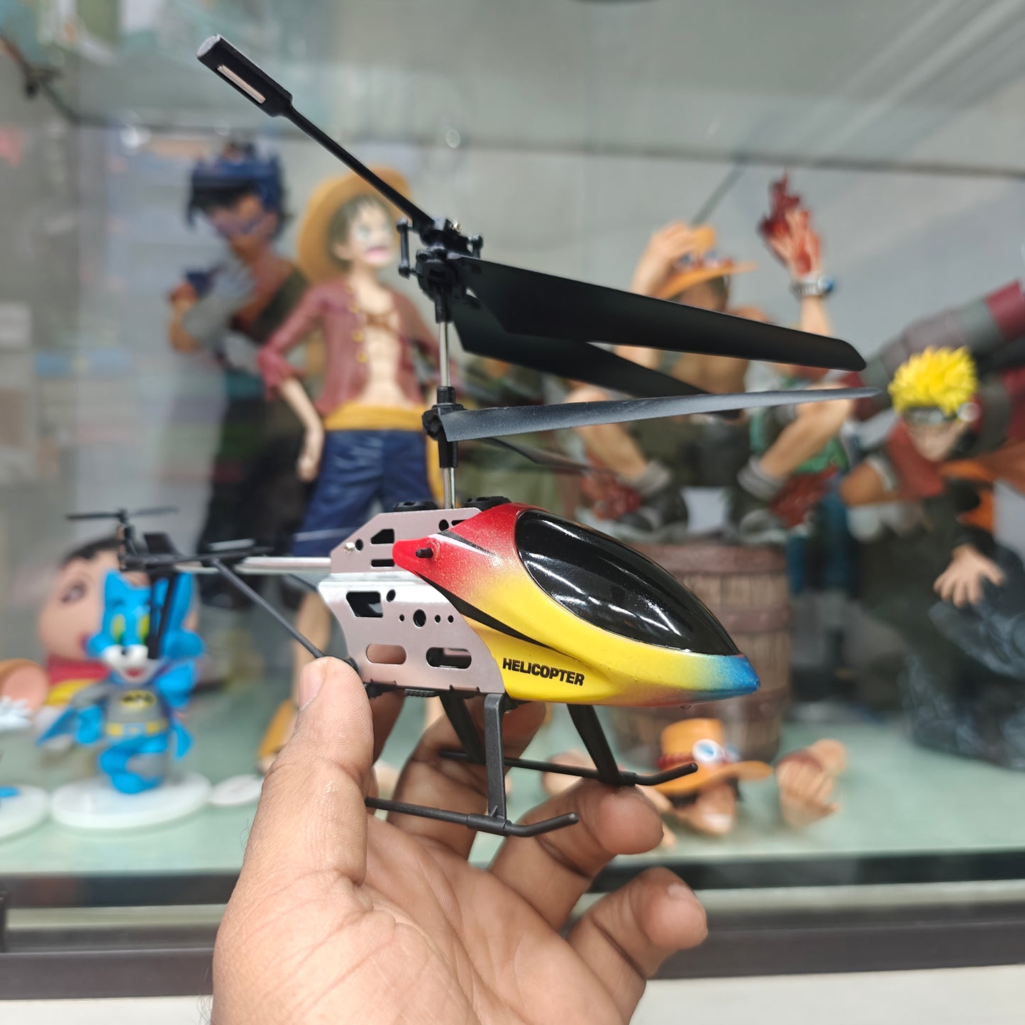 RC HELICOPTER