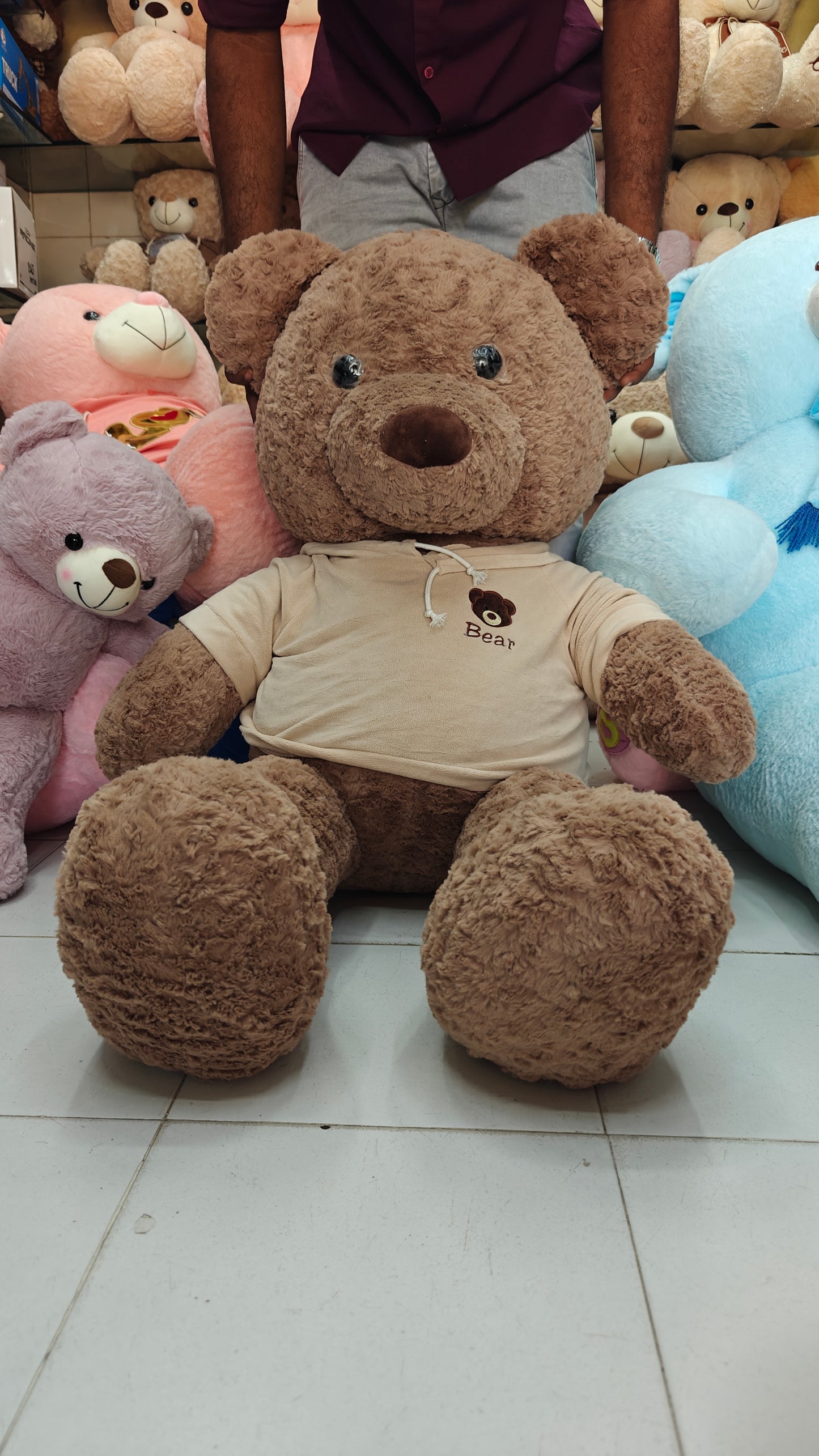 4FT PREMIUM BROWN TEDDY BEAR