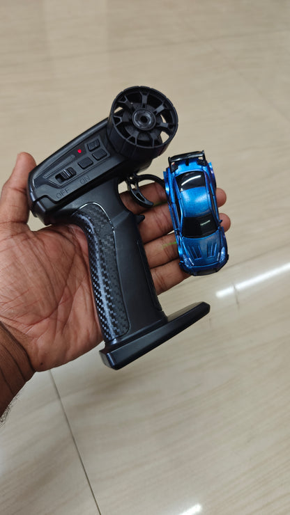 1:64 Scale Desktop Drift Car, Type-C Charging