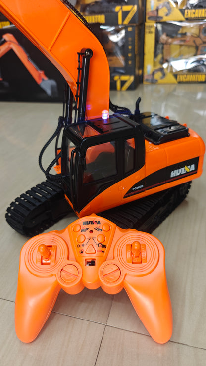 HUINA 1551 RC HOBBY GRADE EXCAVATOR WITH 15 CHANNEL LONG BOOM
