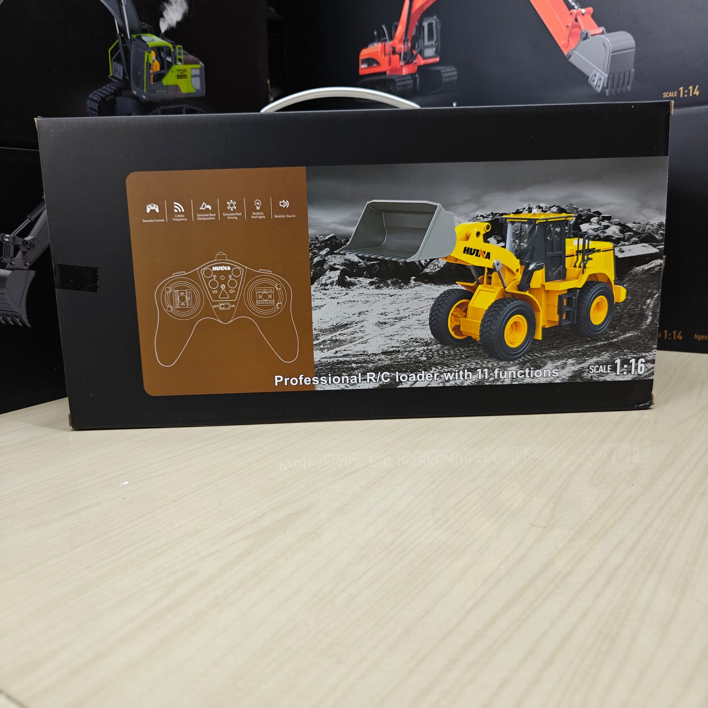 Huina 1552 1:16 11CH RC Loader Bulldozer Alloy