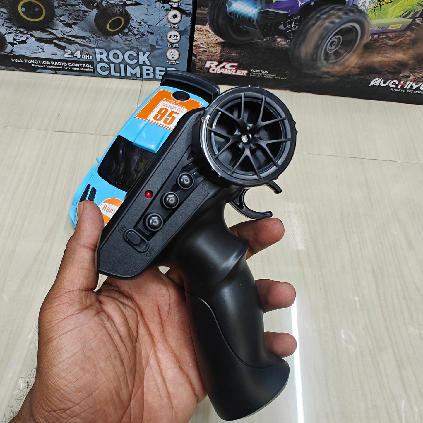4WD POLO RC Rally Spray Drift Car 2.4GHz | LED Lights