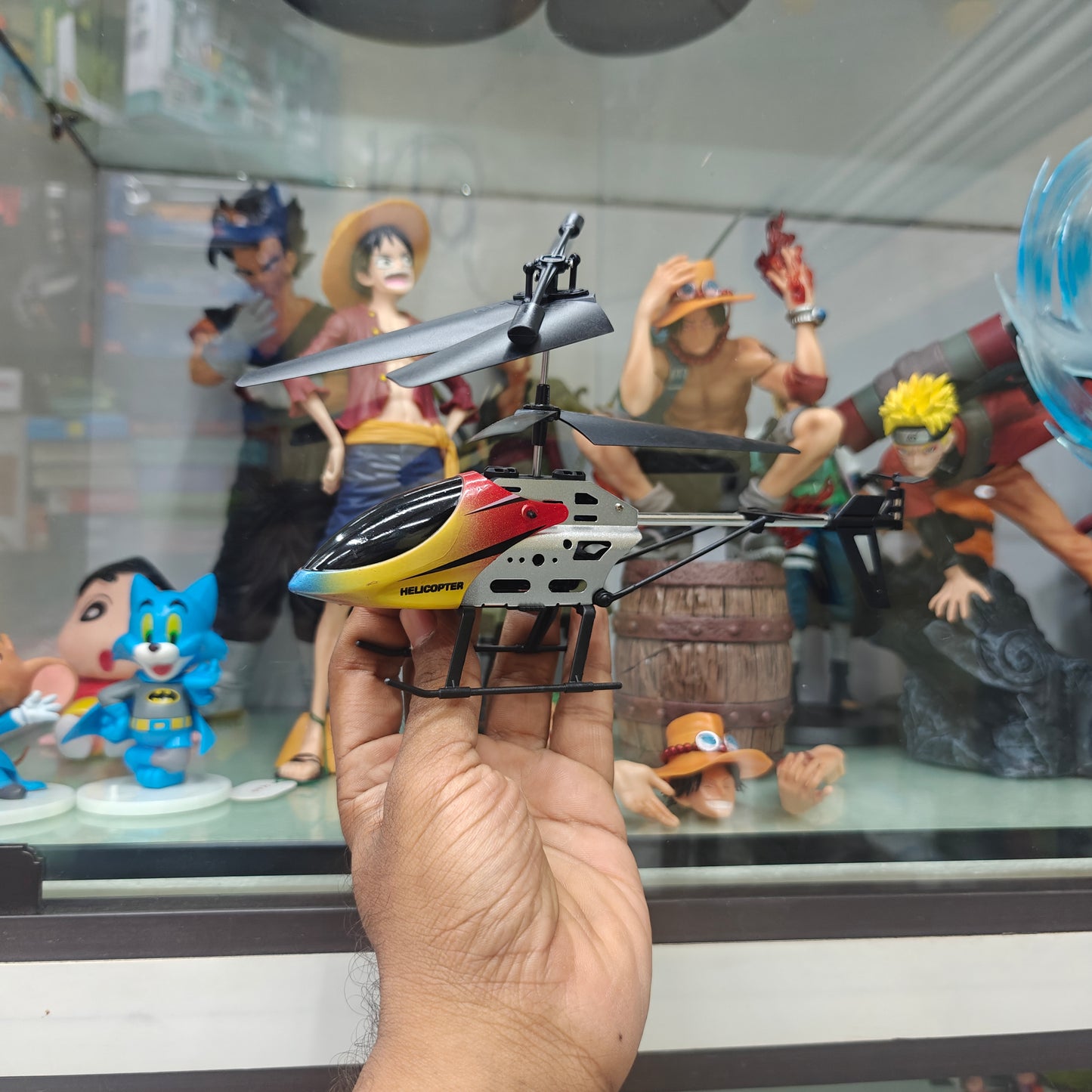 RC HELICOPTER