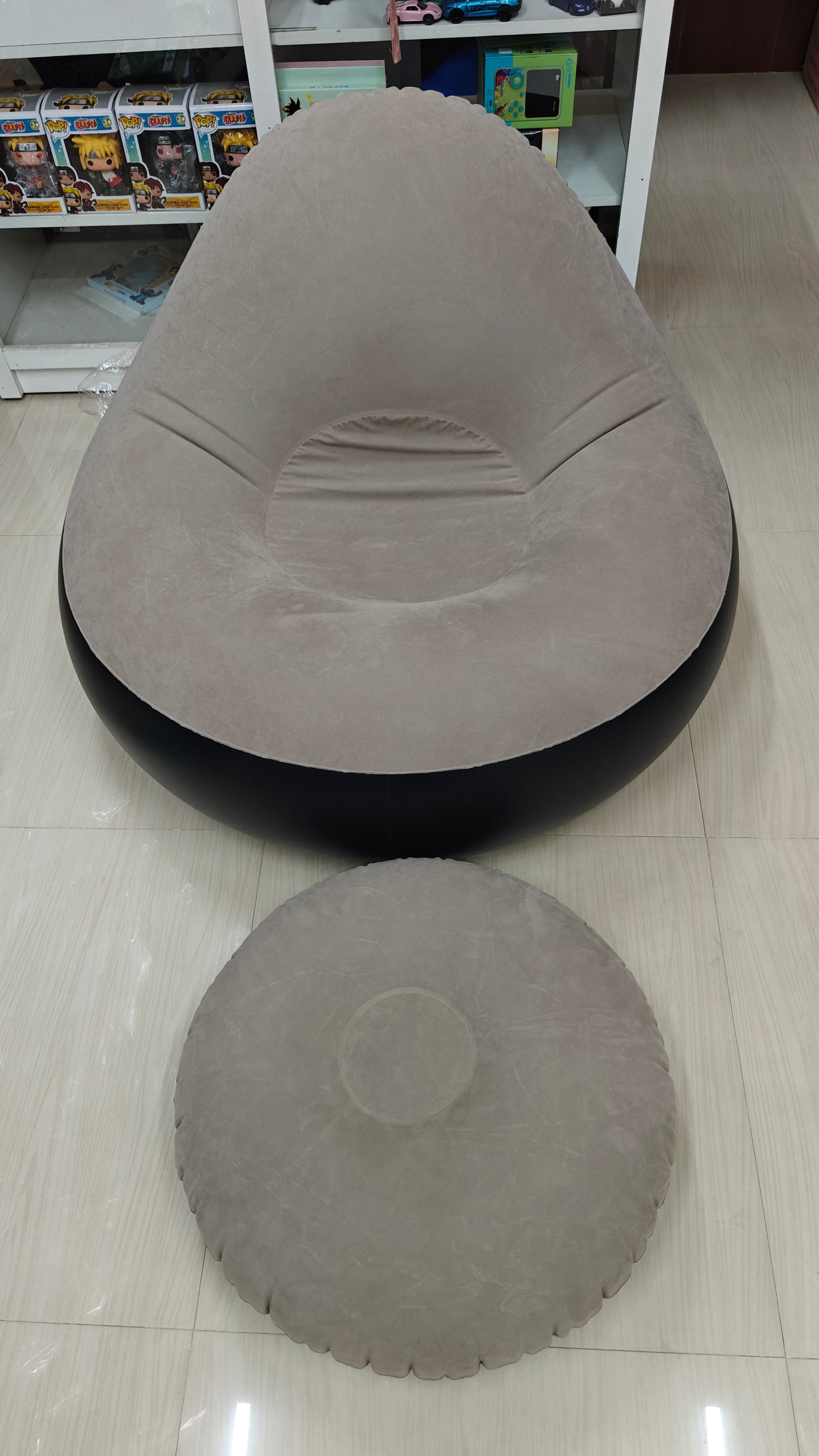 INFLATABLE SOFA WITH LEG REST AND ELECTRIC PUMP